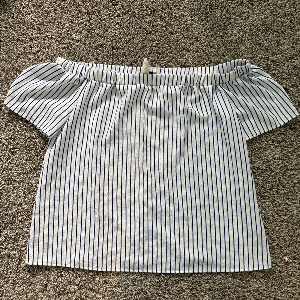 Streetwear society - blue and white - size small